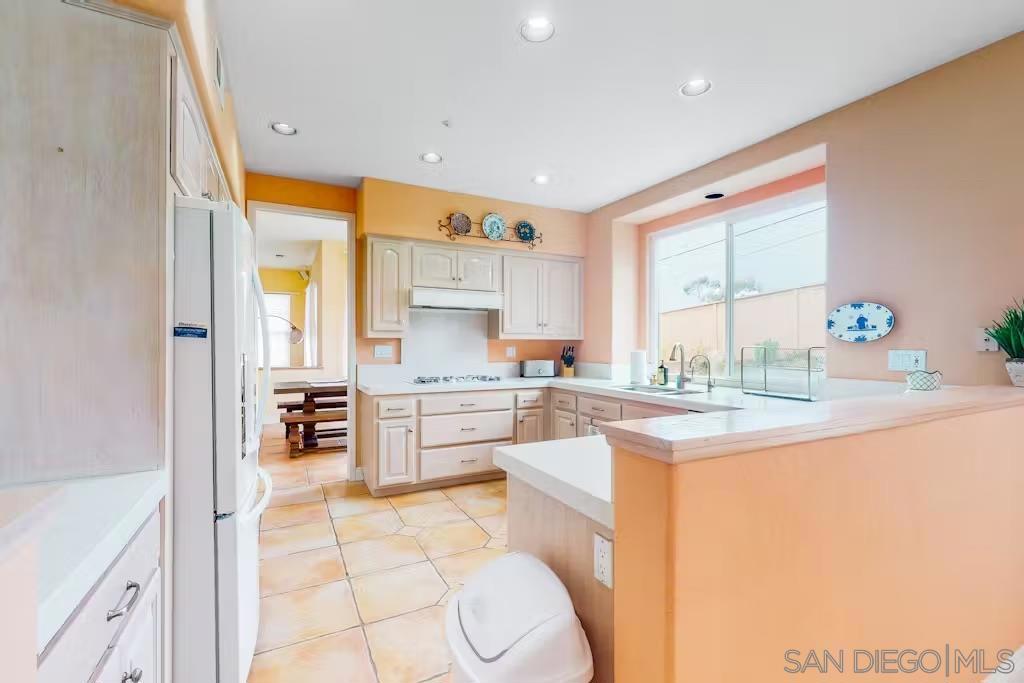 Encinitas - Residential Lease
