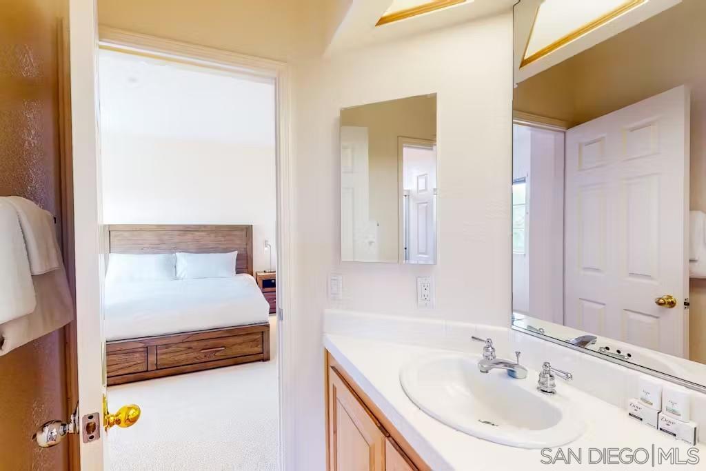 Encinitas - Residential Lease