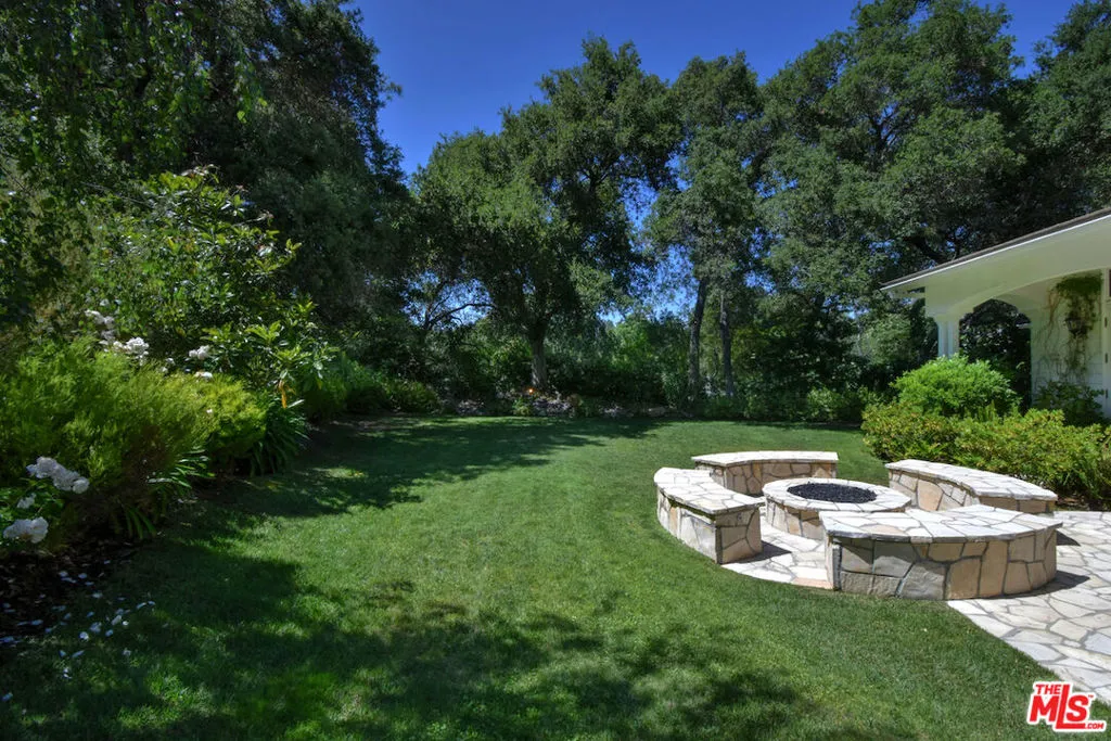 Encino, California 91436, United States, 5 Bedrooms Bedrooms, ,4 BathroomsBathrooms,Residential,Active,152460