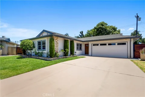 MLS: OC26125231