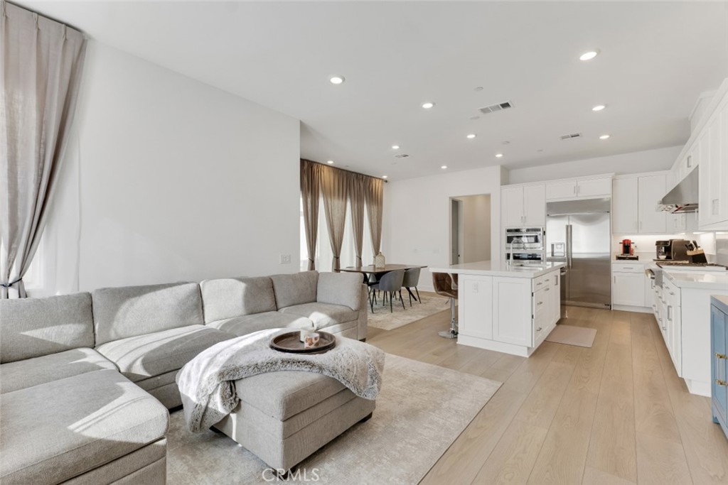 Peak (PEAK5P) - Residential