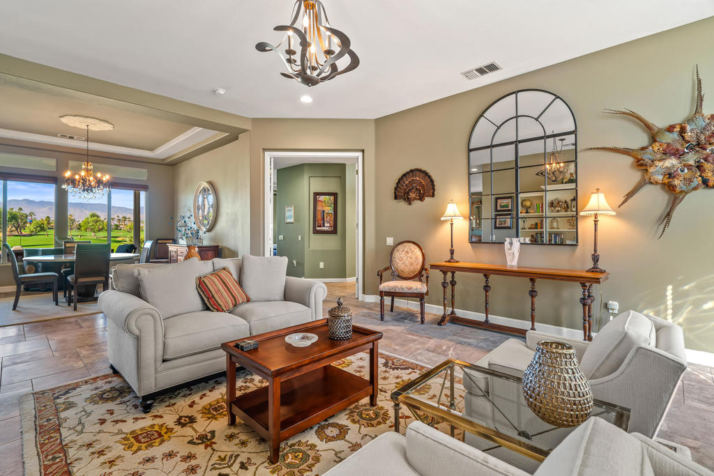 Heritage Palms CC - Residential