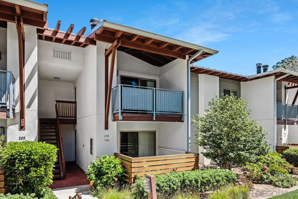 Ideally located, upper-level unit that is nicely renovated, in the popular Pacific Pines. Great to live in and it also rents out nicely! Fresh paint, flooring, new fans, and professionally painted cabinetry throughout.