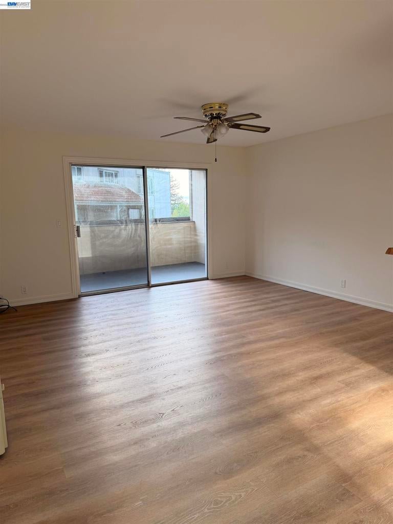 1510 E St 22