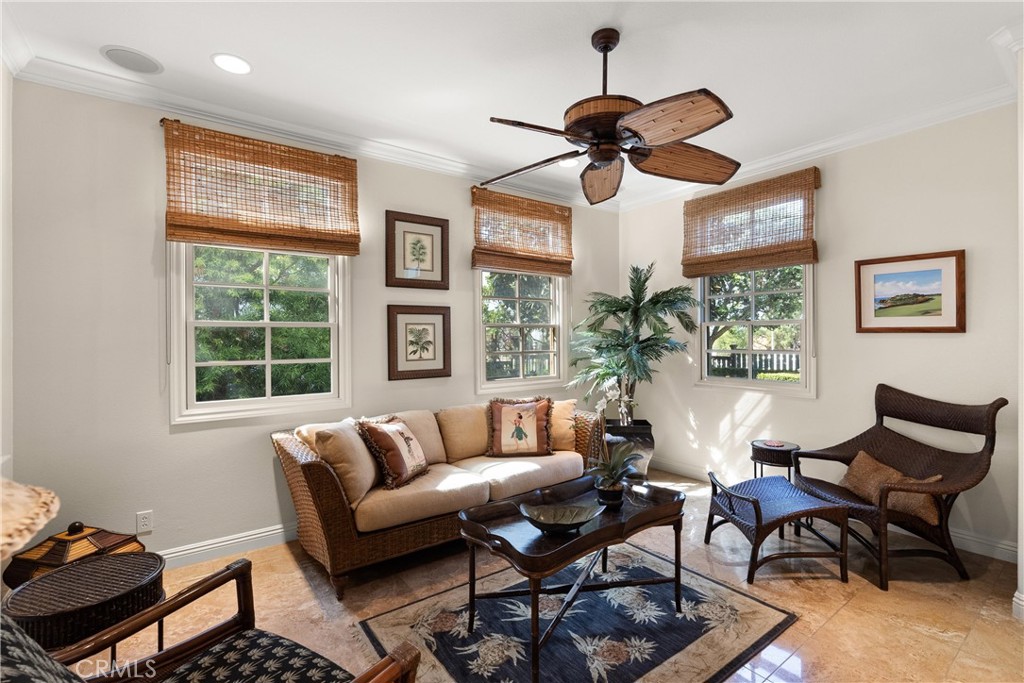 2501 Bungalow Place 1