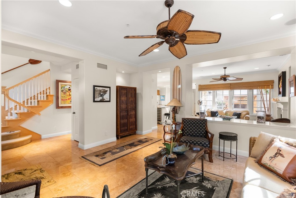 2501 Bungalow Place 1