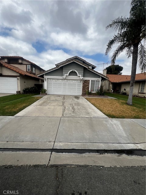 Photo of 1195 Bautista LN, Colton, CA 92324 (MLS # IV26133858)