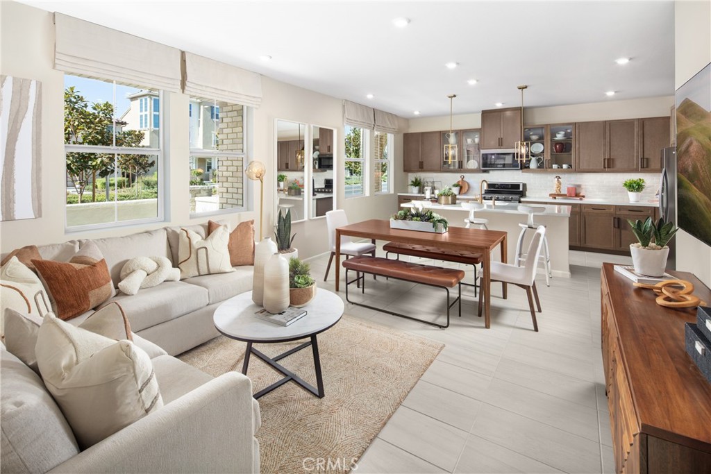 16381 Sandpiper Avenue