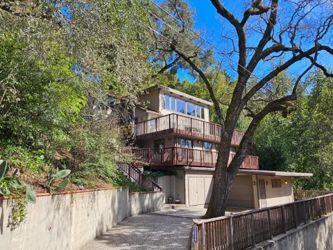 21386 Sunnyside Road, Los Gatos, CA 95033 - MLS#: ML82032455