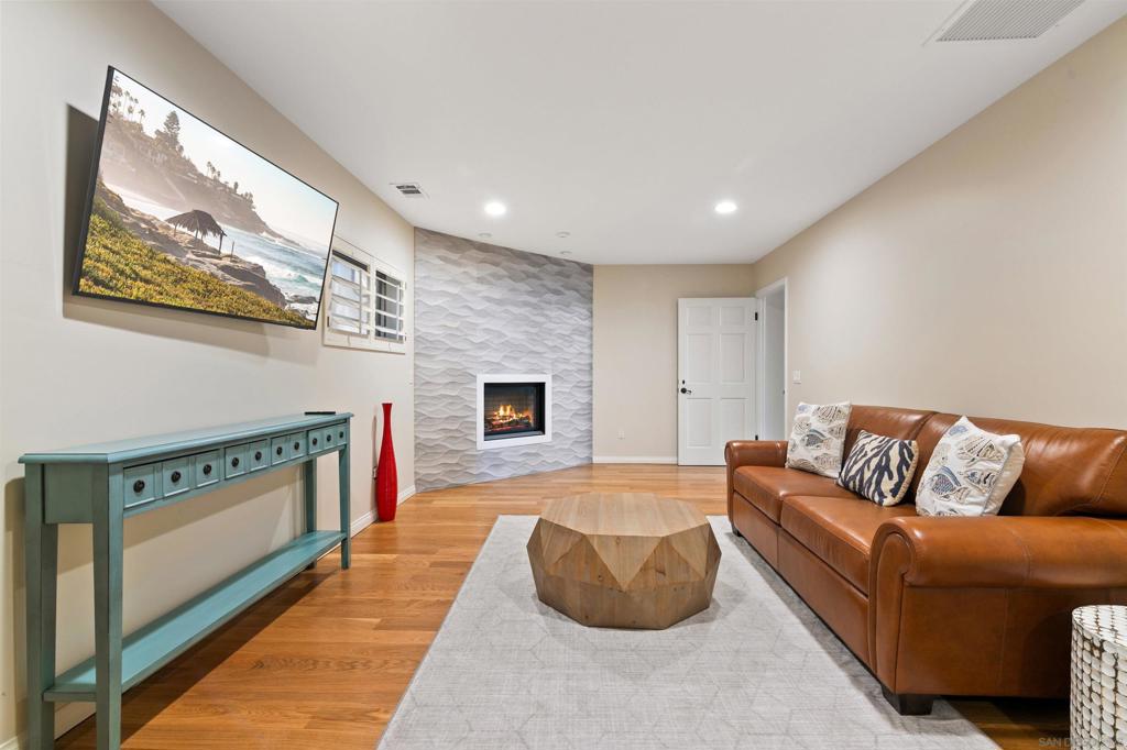 La Jolla - Residential Lease