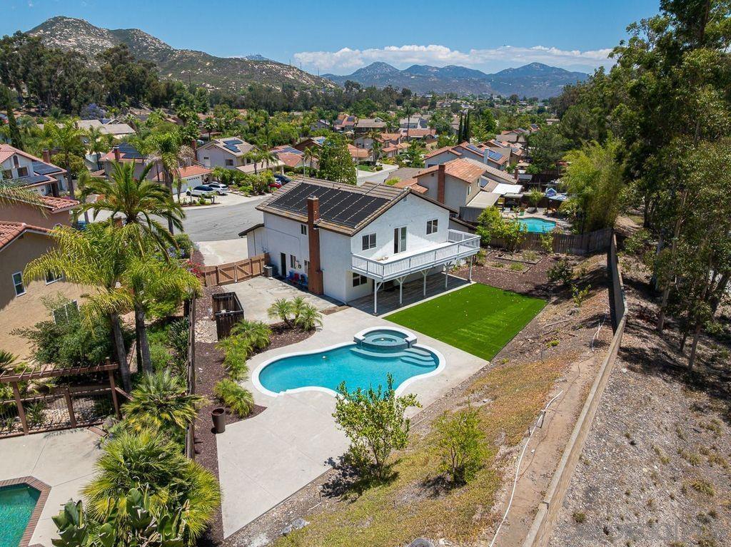 12709 Treeridge Ter