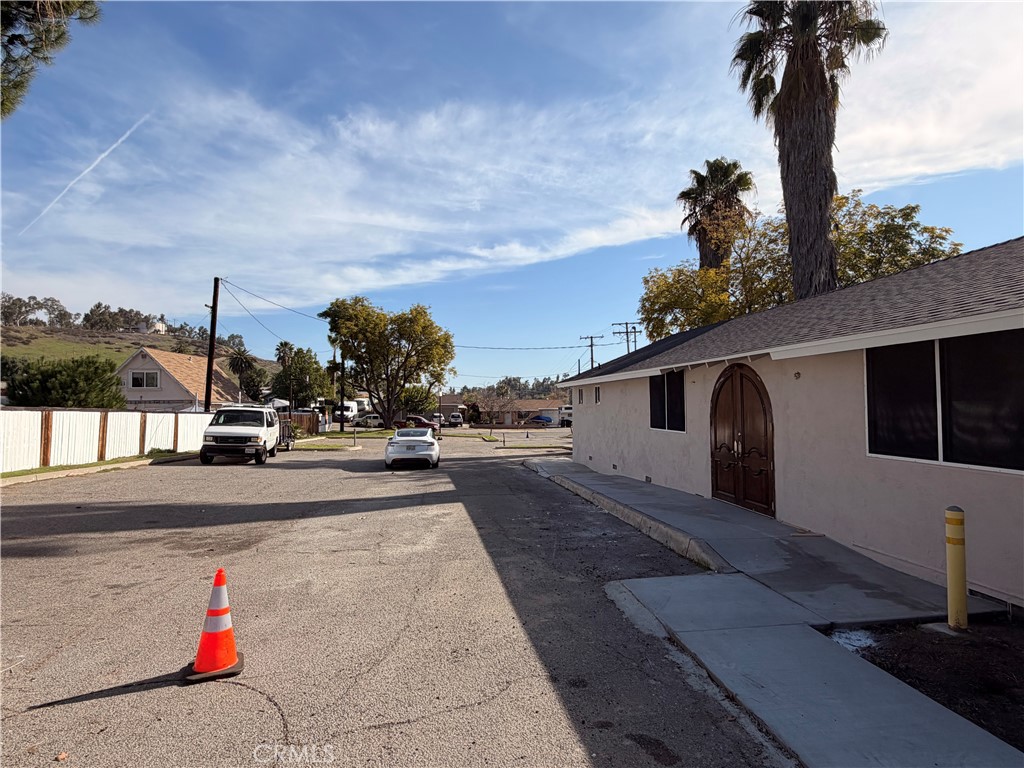 30830 Riverside Drive