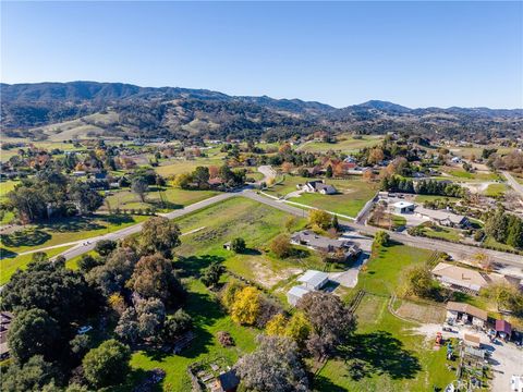 Tiny photo for 9220 Carmel Rd, Atascadero, CA 93422 (MLS # NS25276020)
