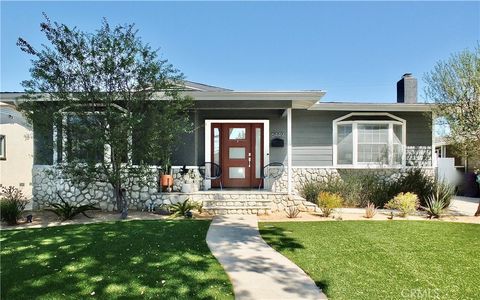 Photo of 6449 E Los Arcos, Long Beach, CA 90815 (MLS # PW25231280)
