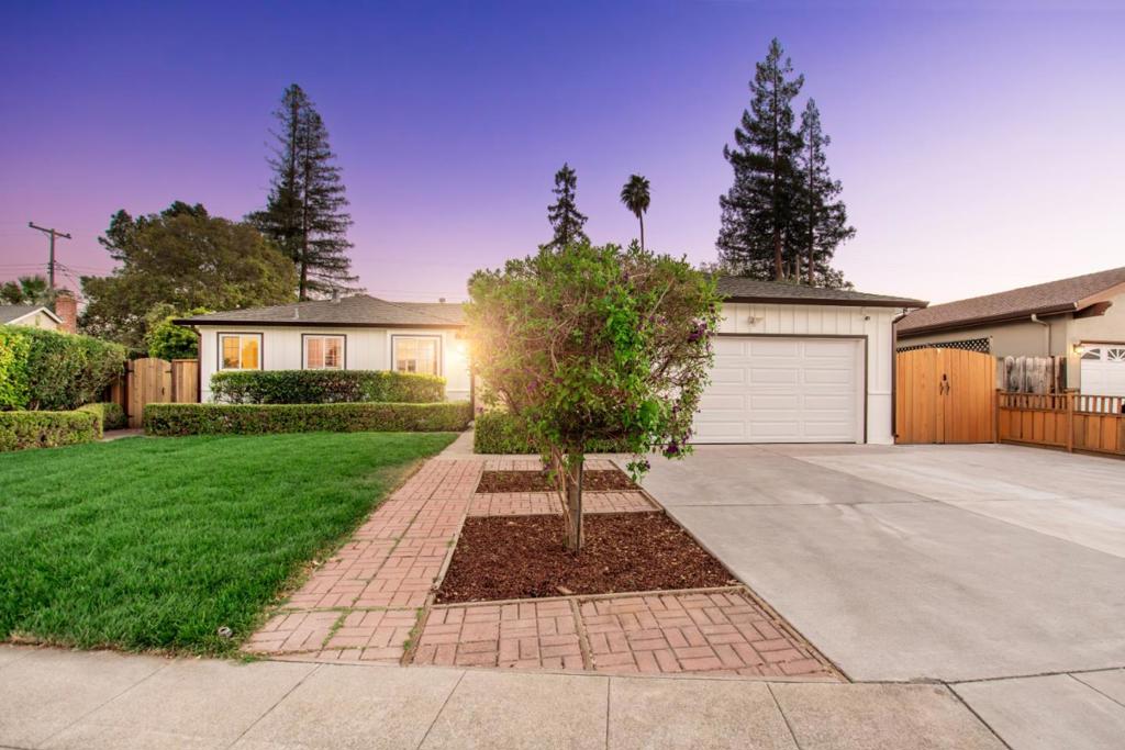 708 Ardis Avenue