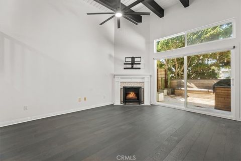 Photo of 1906 Grant Ave #E, Redondo Beach, CA 90278 (MLS # SB26042885)