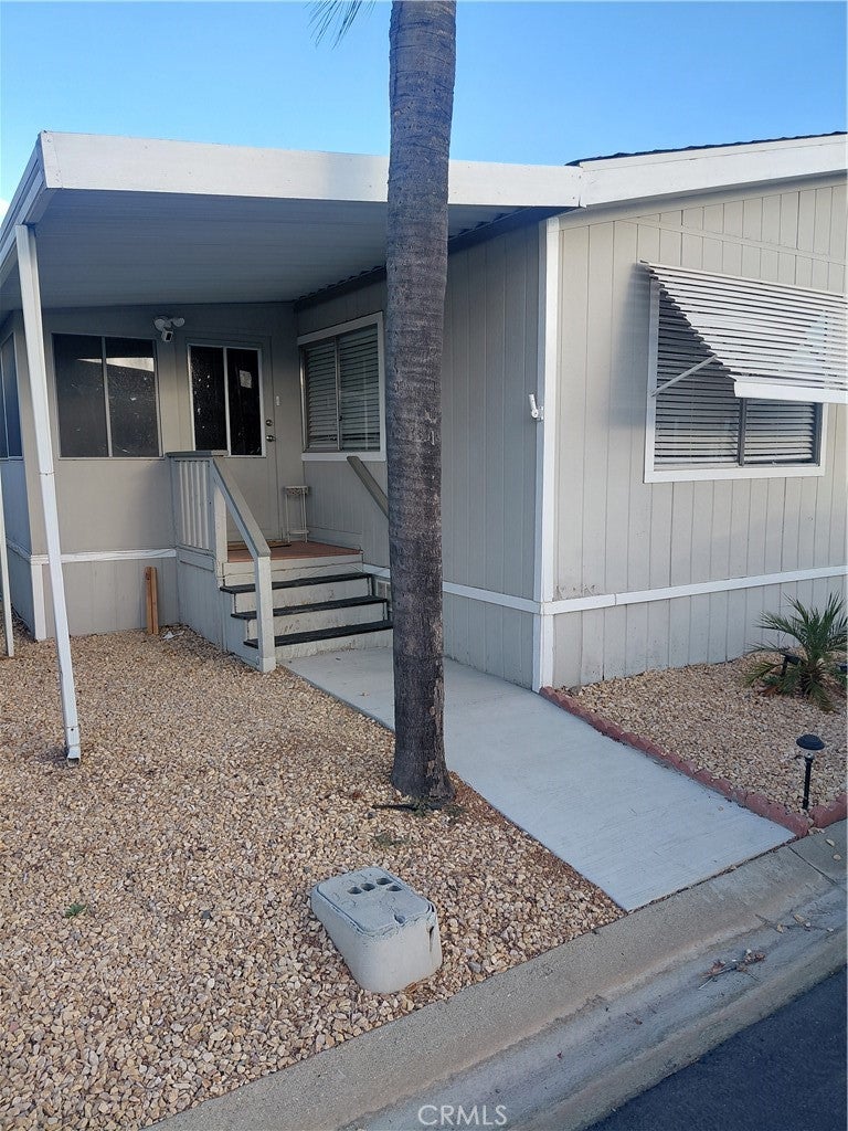 5700 W. Wilson 19
