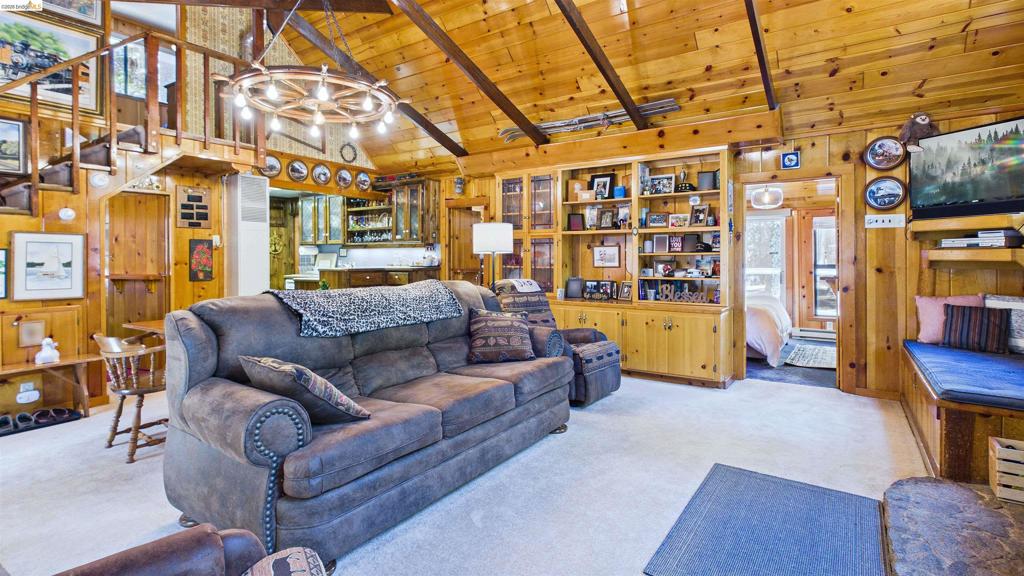 247 Meadowview