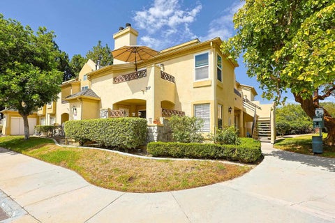 Photo of 707 Brookstone Road #204, Chula Vista, CA 91913 (MLS # NDP2607949)