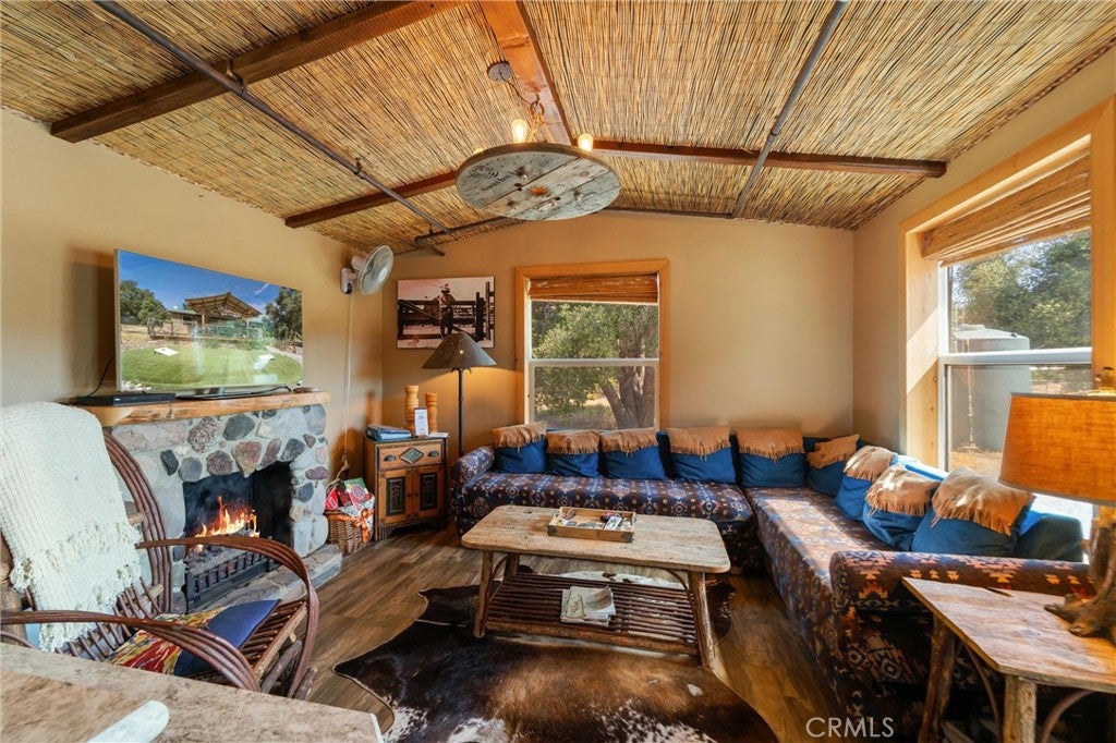 30415 Chihuahua Valley Road