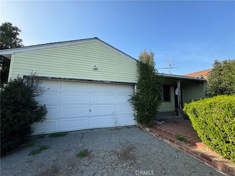 Photo of 1031 S Pima Avenue, West Covina, CA 91790 (MLS # AR25277814)