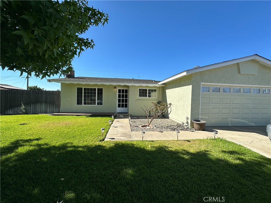 4061 Loch Lomond Drive