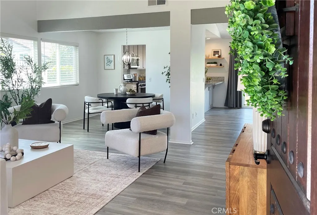 Duarte, California 91010, United States, 3 Bedrooms Bedrooms, ,2 BathroomsBathrooms,Residential,Active,191098