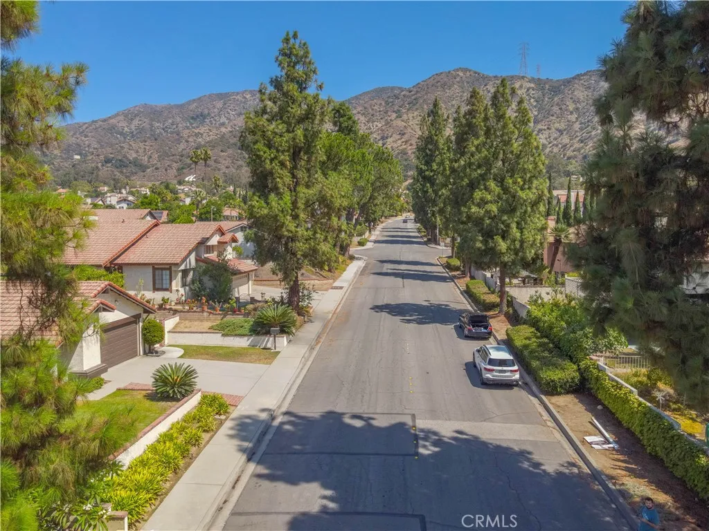 Duarte, California 91010, United States, 3 Bedrooms Bedrooms, ,2 BathroomsBathrooms,Residential,Active,191098