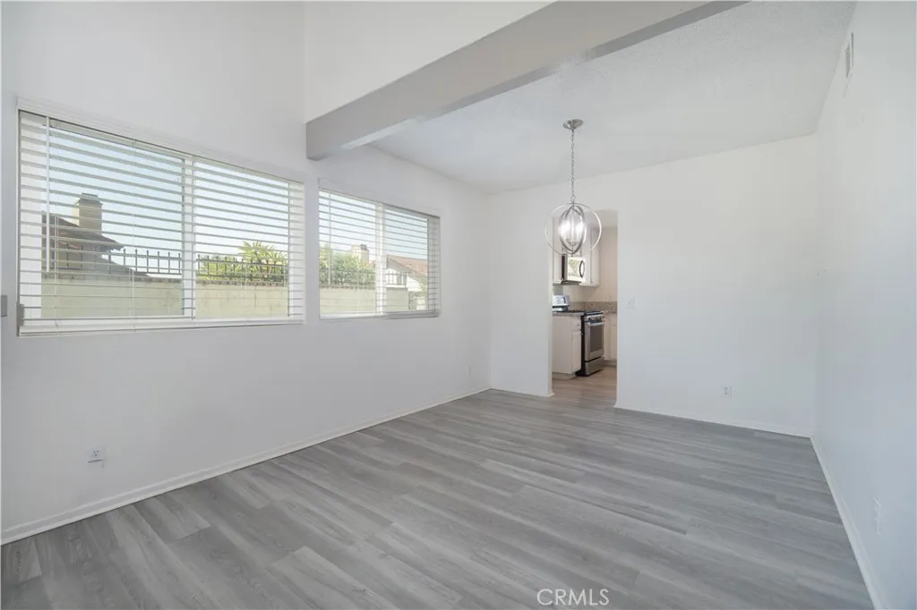 Duarte, California 91010, United States, 3 Bedrooms Bedrooms, ,2 BathroomsBathrooms,Residential,Active,191098