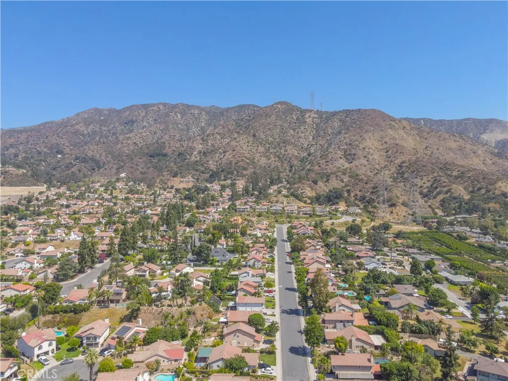 Duarte, California 91010, United States, 3 Bedrooms Bedrooms, ,2 BathroomsBathrooms,Residential,Active,191098