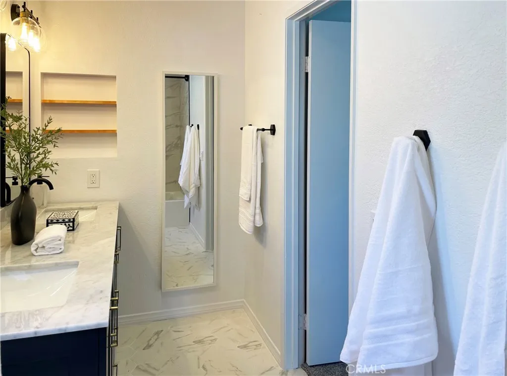 Duarte, California 91010, United States, 3 Bedrooms Bedrooms, ,2 BathroomsBathrooms,Residential,Active,191098