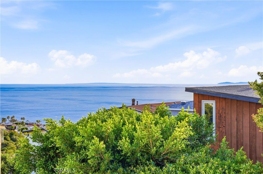 Photo of 885 Tia Juana St, Laguna Beach, CA 92651 (MLS # OC26054244)