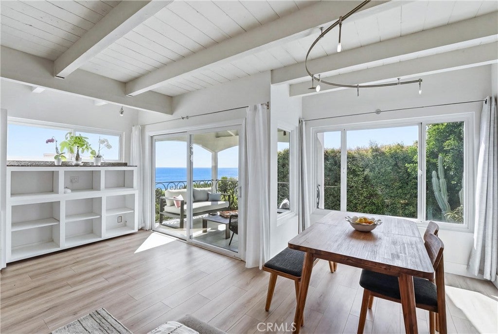 885 Tia Juana St