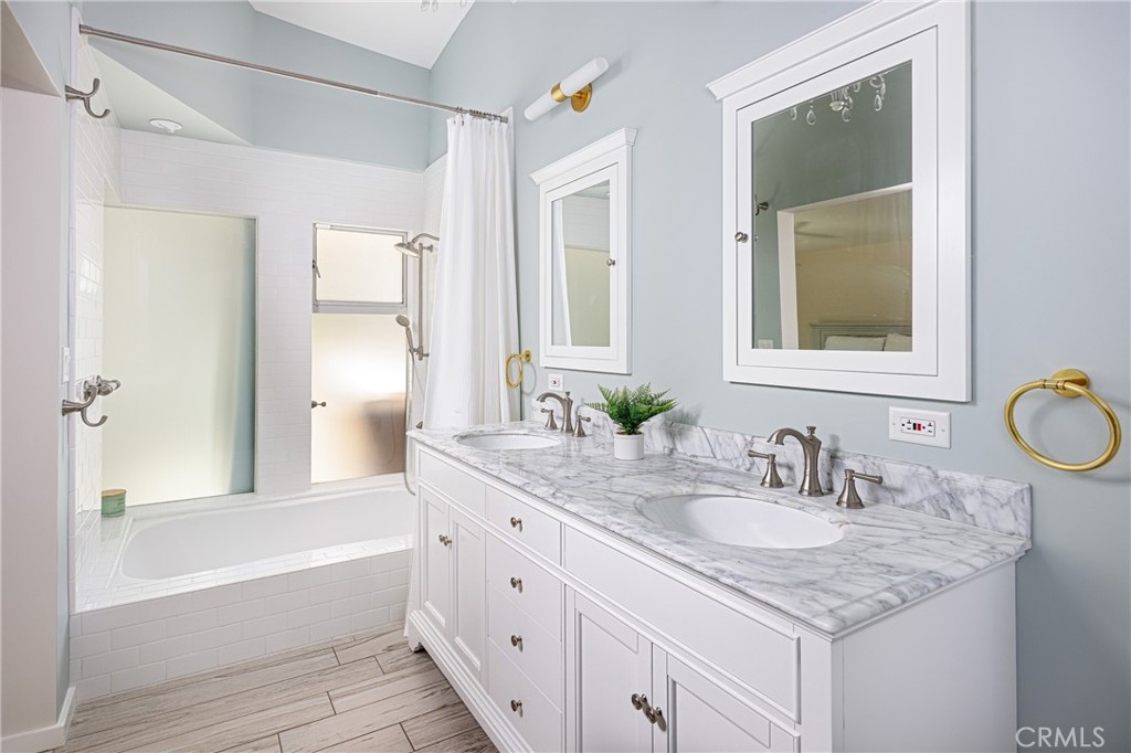 Woods Cove (WC) - Residential Lease