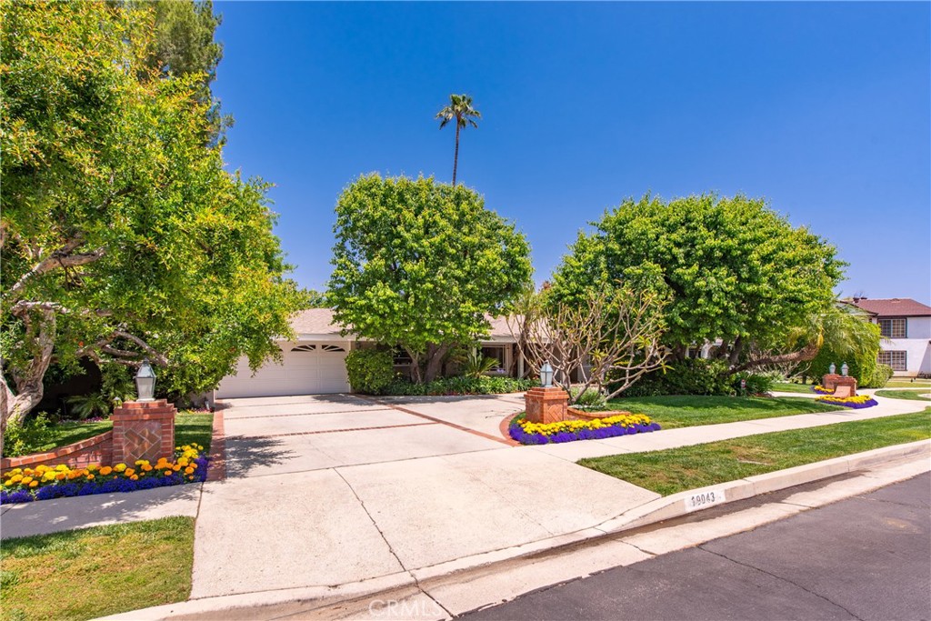 19043 Citronia Street