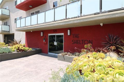 Photo of 525 S Shelton Street #102, Burbank, CA 91506 (MLS # BB25167928)