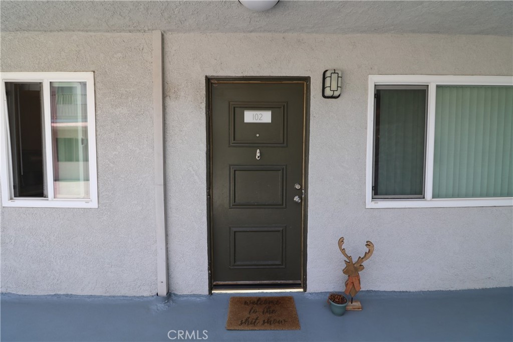 525 S Shelton Street 102