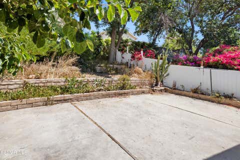 Tiny photo for 727 Brossard Drive, Thousand Oaks, CA 91360 (MLS # 226003449)