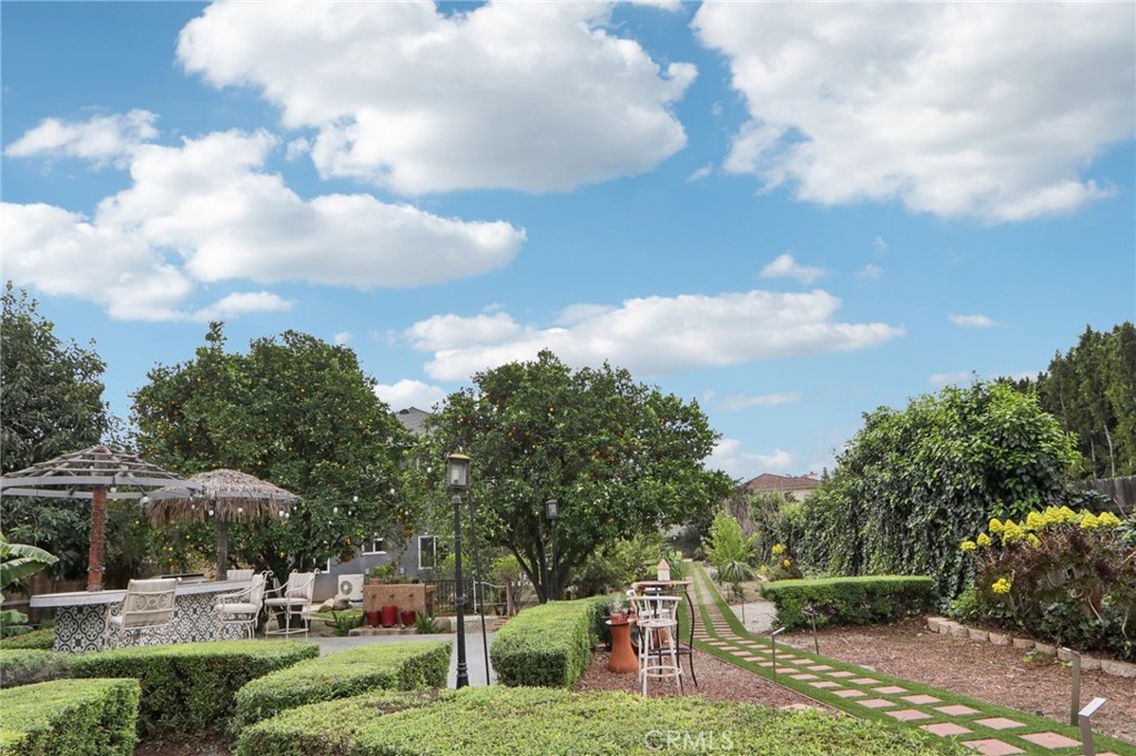 18320 Ingomar Street