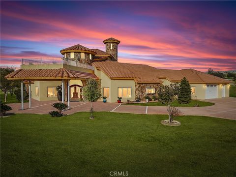 Photo of 9446 Kern River Ave, Bakersfield, CA 93308 (MLS # PI26062340)