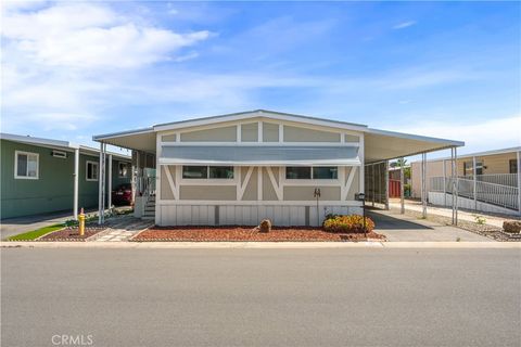 Photo of 4000 Pierce Street #284, Riverside, CA 92505 (MLS # IV26101443)