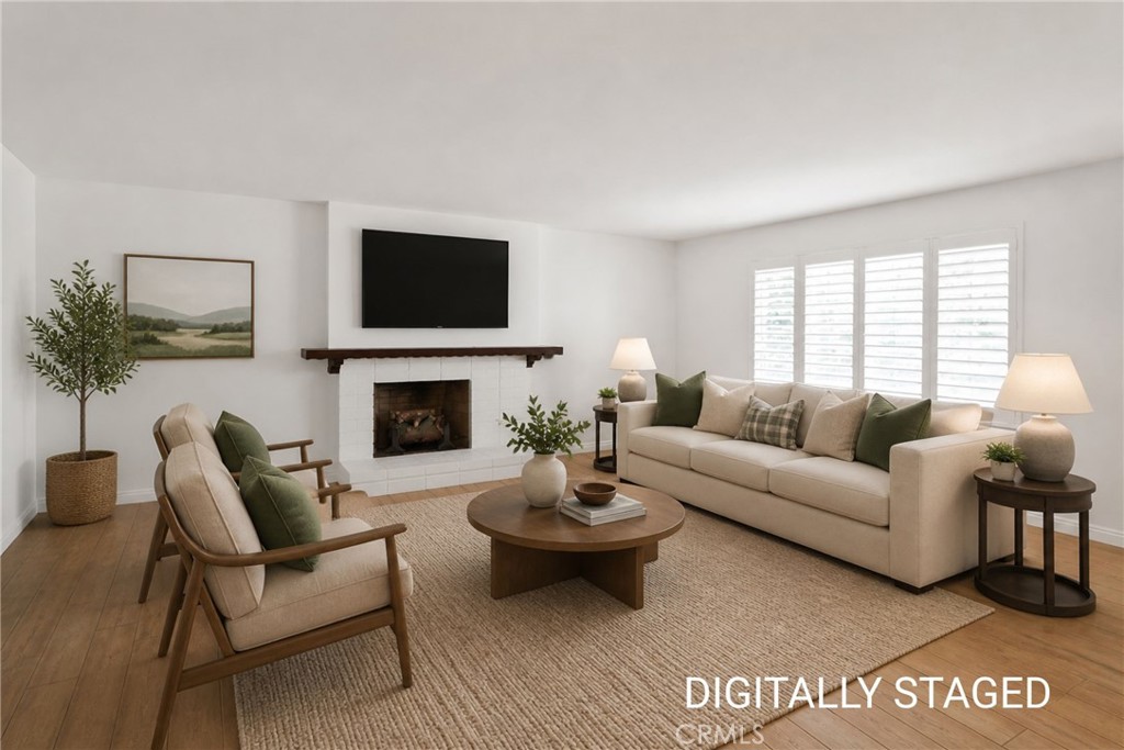 121 S Connie Circle