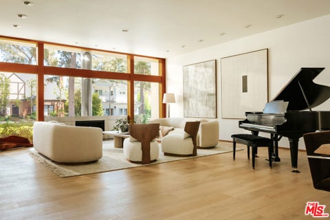 Photo of 622 24th Street, Santa Monica, CA 90402 (MLS # 26650211)