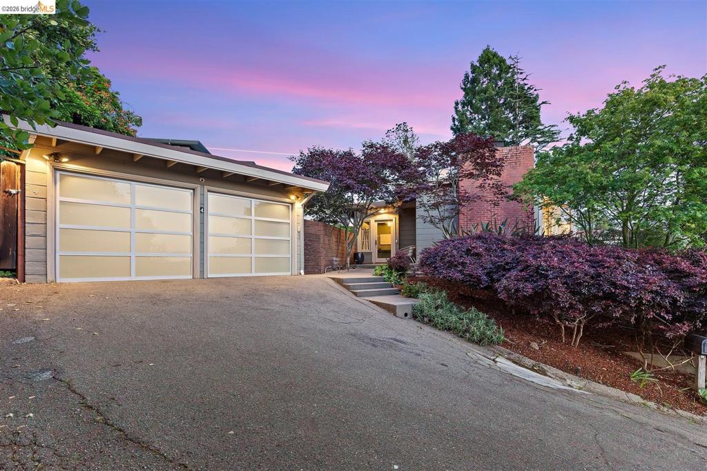 4 Estates Dr