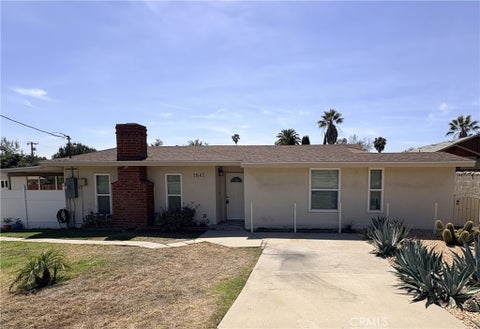 Photo of 1641 N Towne Avenue, Claremont, CA 91711 (MLS # CV26122133)
