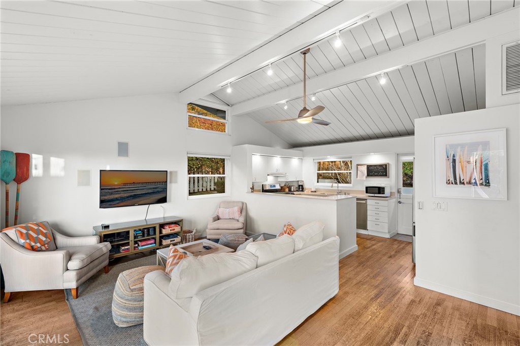 595 Bluebird Canyon Drive