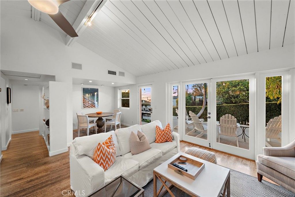 Photo of 595 Bluebird Canyon Drive, Laguna Beach, CA 92651 (MLS # LG25273104)