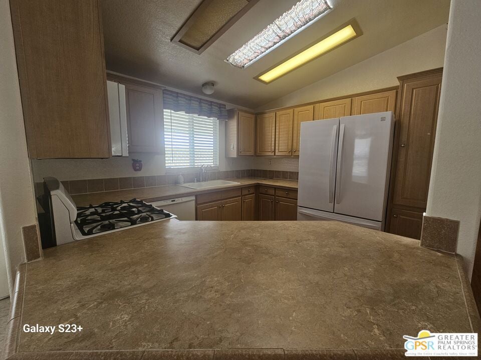 14777 Palm Drive 74