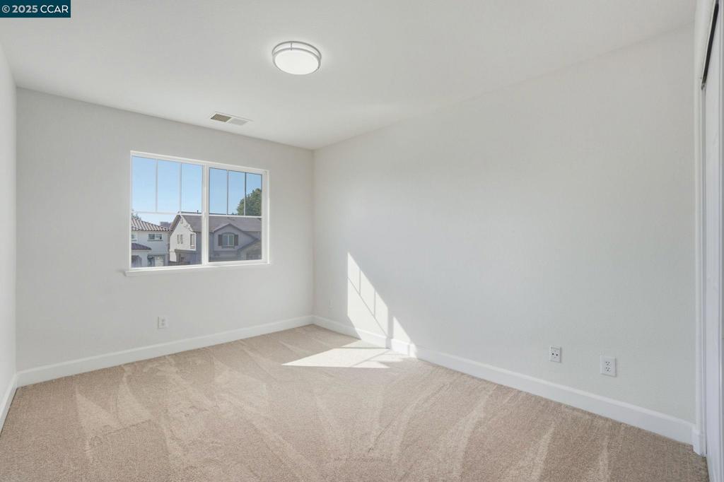 MEADOW CREEK - Residential