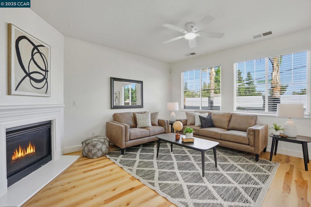 MEADOW CREEK - Residential